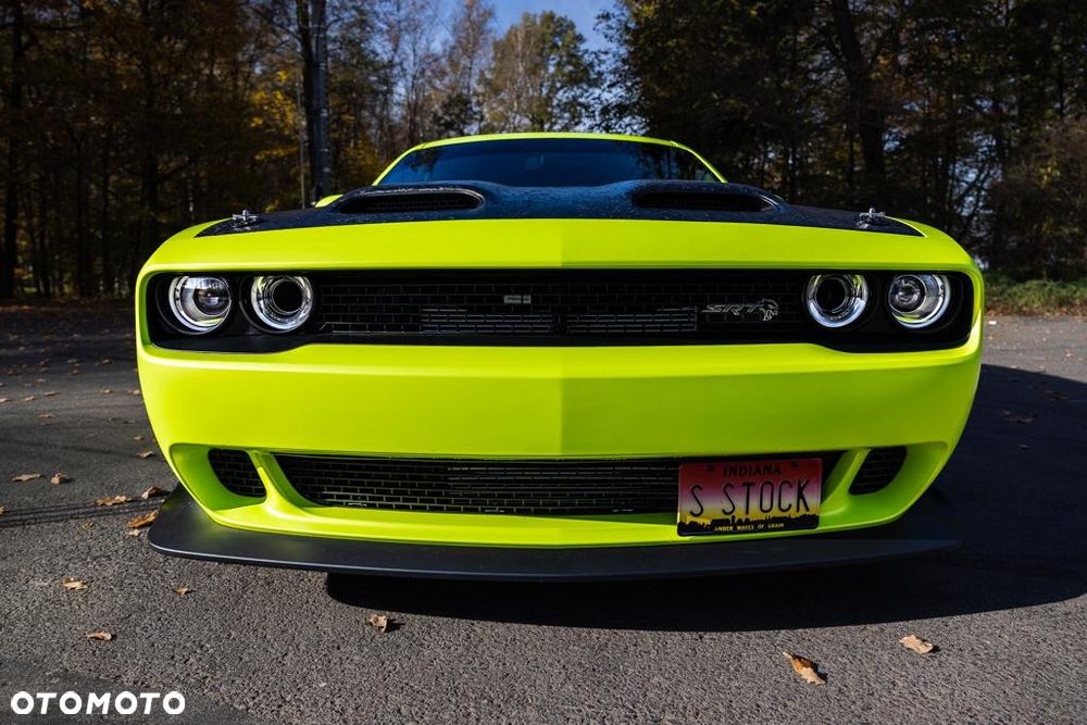 Dodge Challenger 6.2 Redeye Widebody - 12