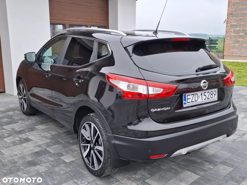 Nissan Qashqai 1.6 DCi Xtronic TEKNA - 20