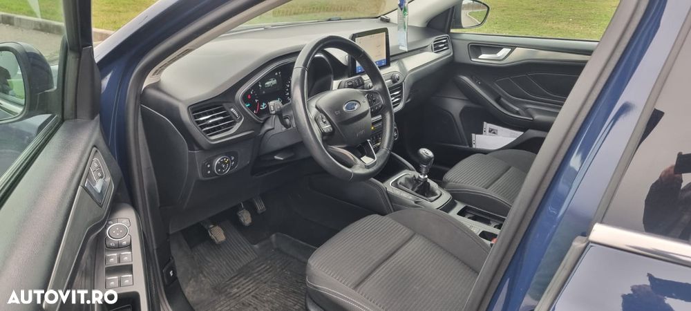 Ford Focus 2.0 EcoBlue Titanium - 4