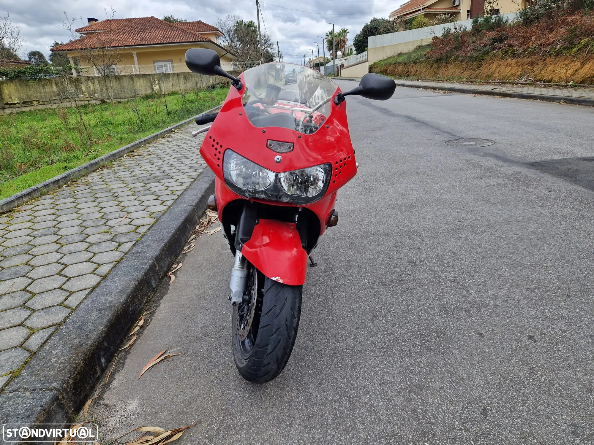 Honda CBR - 5