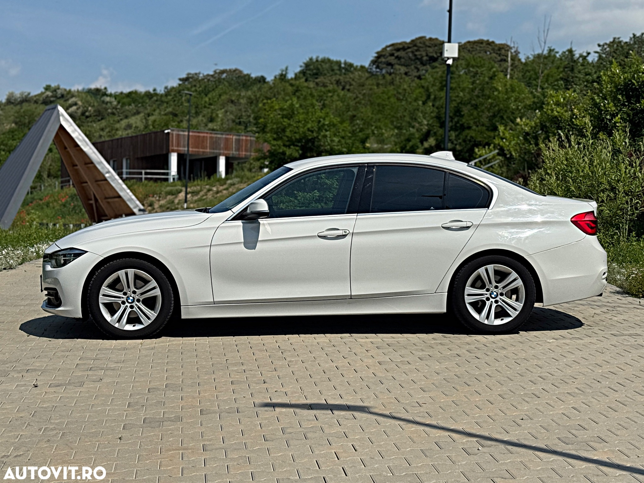 BMW Seria 3 - 15