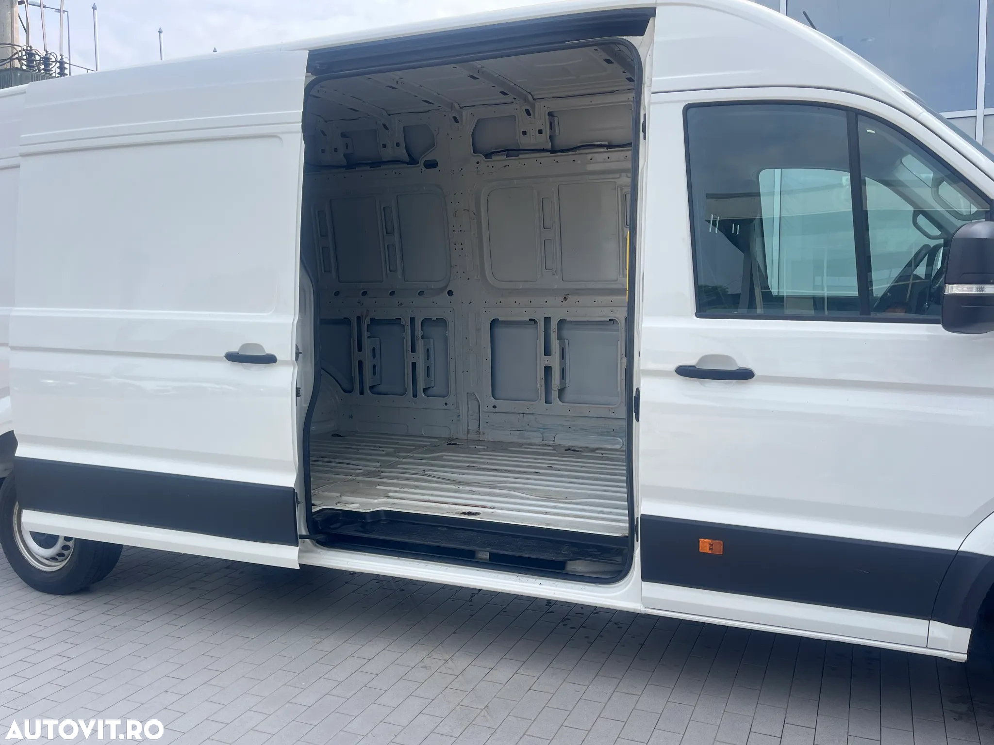 Volkswagen CRAFTER - 7
