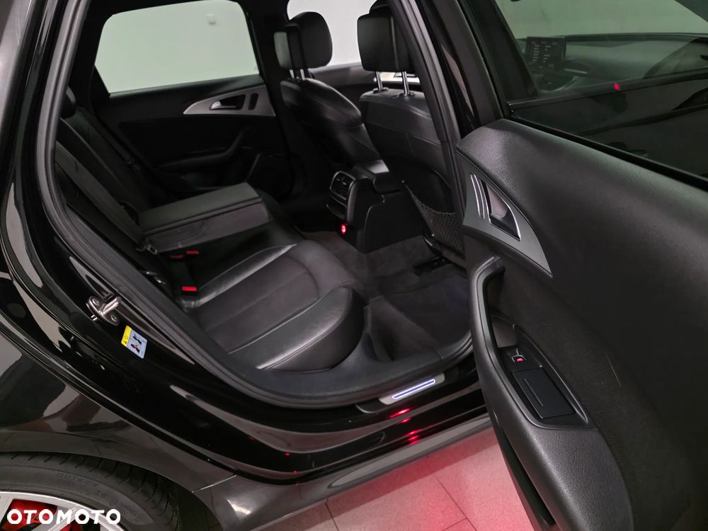 Audi A6 Avant - 31