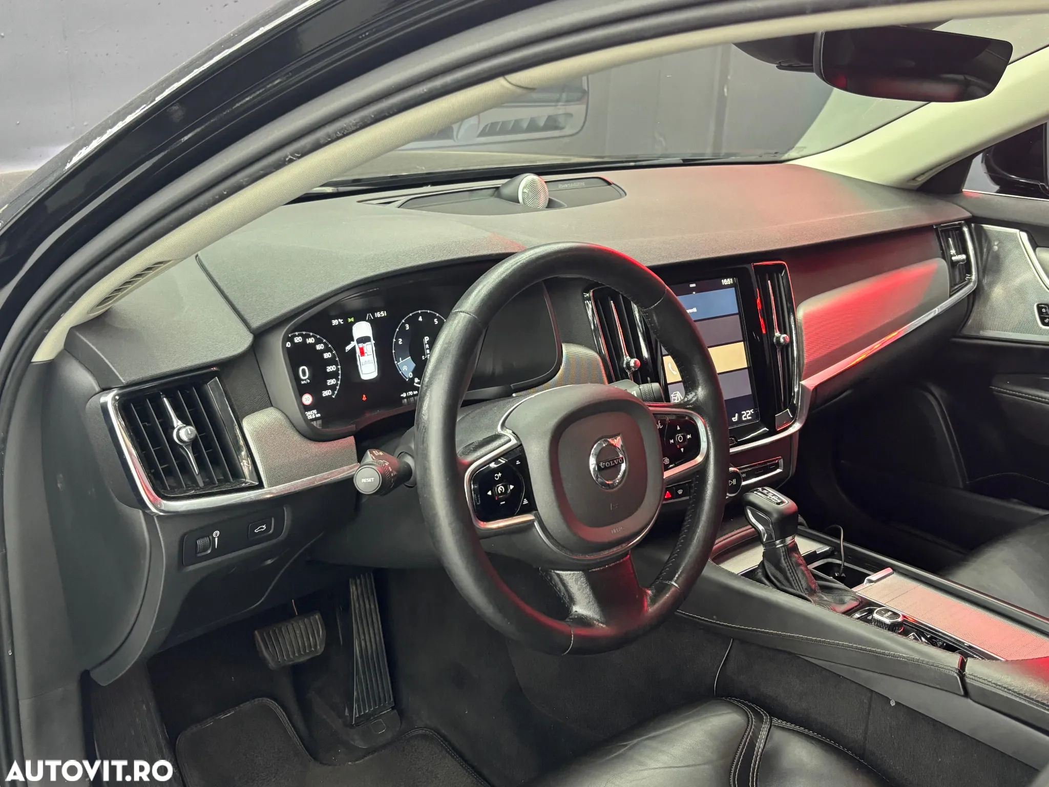 Volvo S90 T6 AWD Geartronic Momentum - 8