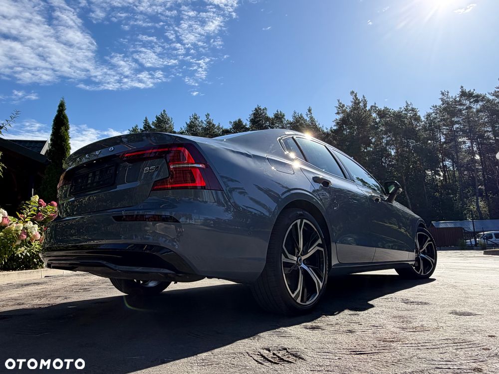 Volvo S60 B5 B AWD Plus Dark - 11