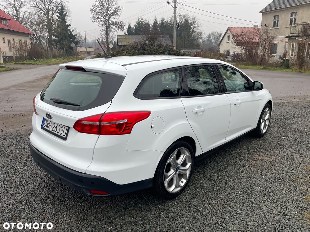 Ford Focus 1.6 Trend - 3