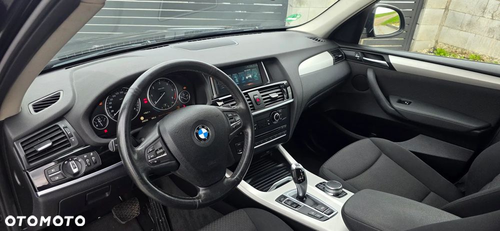 BMW X3 xDrive20d - 8