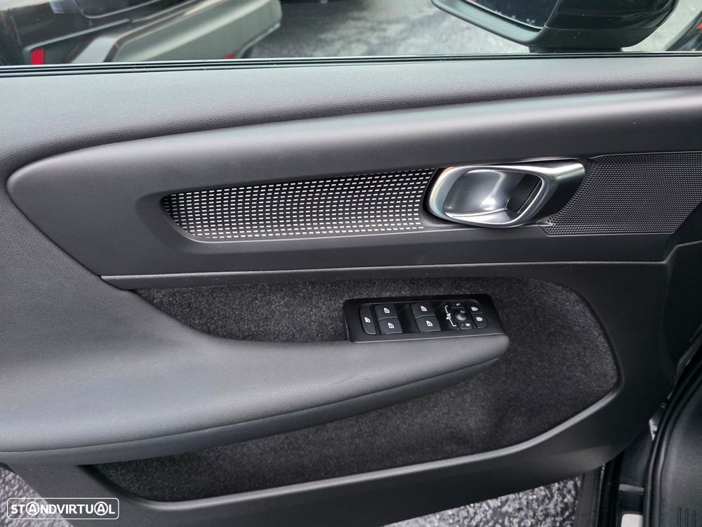 Volvo XC 40 1.5 T5 PHEV R-Design - 10