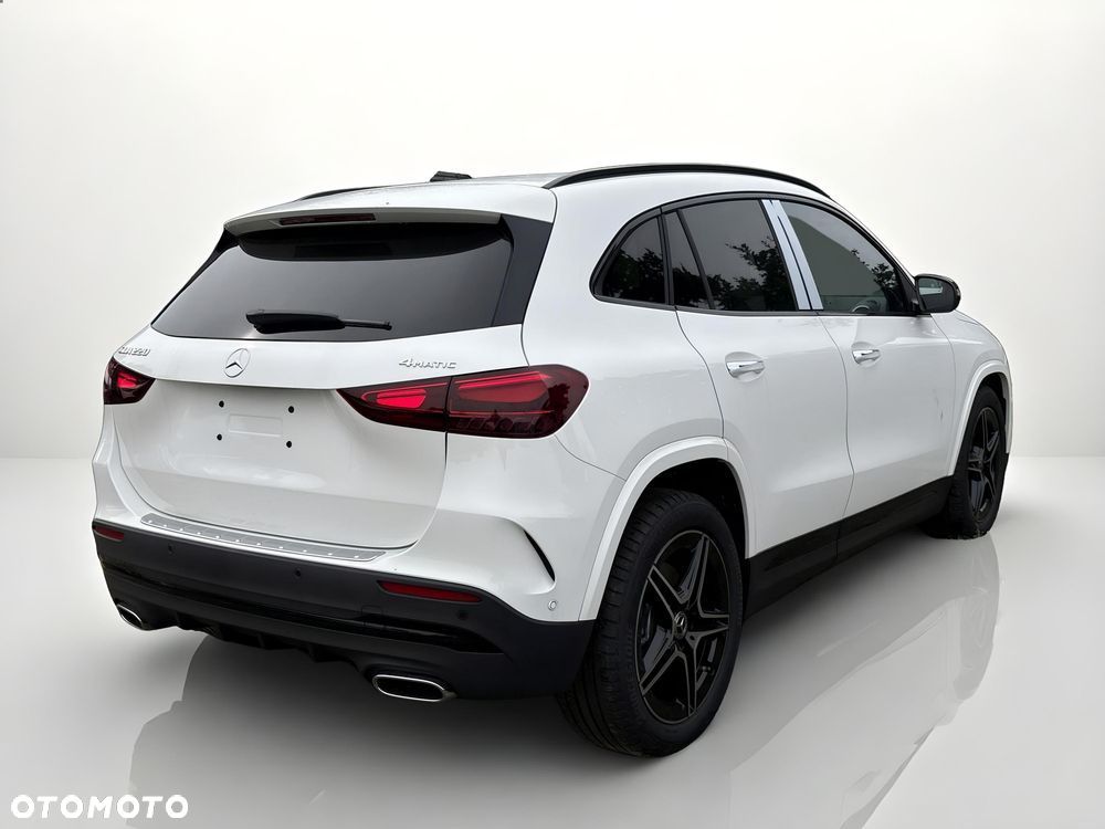 Mercedes-Benz GLA 220 mHEV 4-Matic AMG Line 8G-DCT - 6