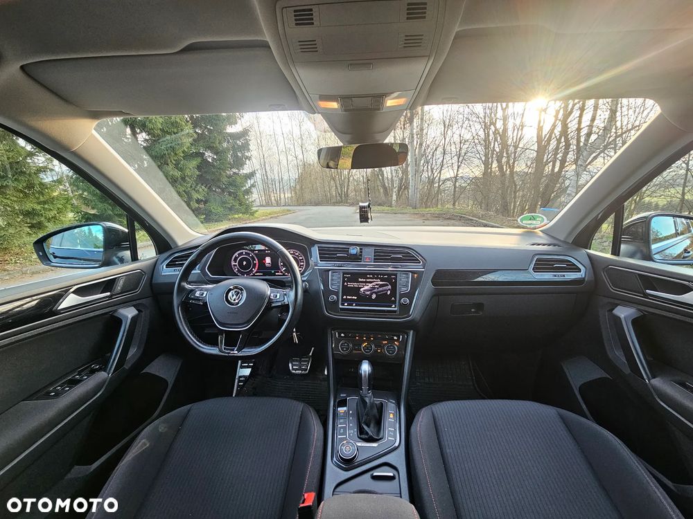 Volkswagen Tiguan 2.0 TDI SCR 4MOTION (BlueMotion Techn.) DSG Sound - 2