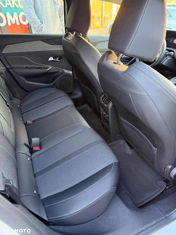 Peugeot 308 1.2 PureTech Allure S&S EAT8 - 15