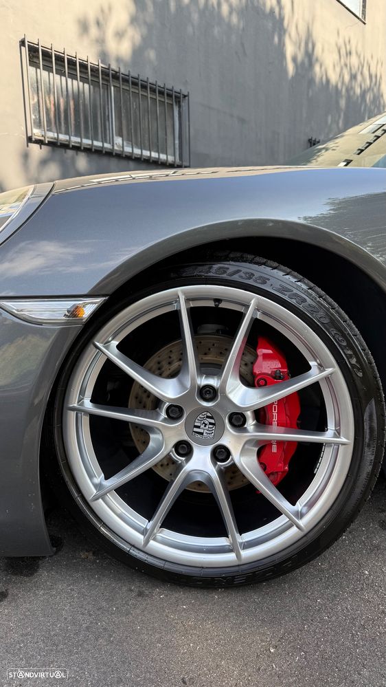 Porsche 911 (991) Carrera 4 S PDK - 21