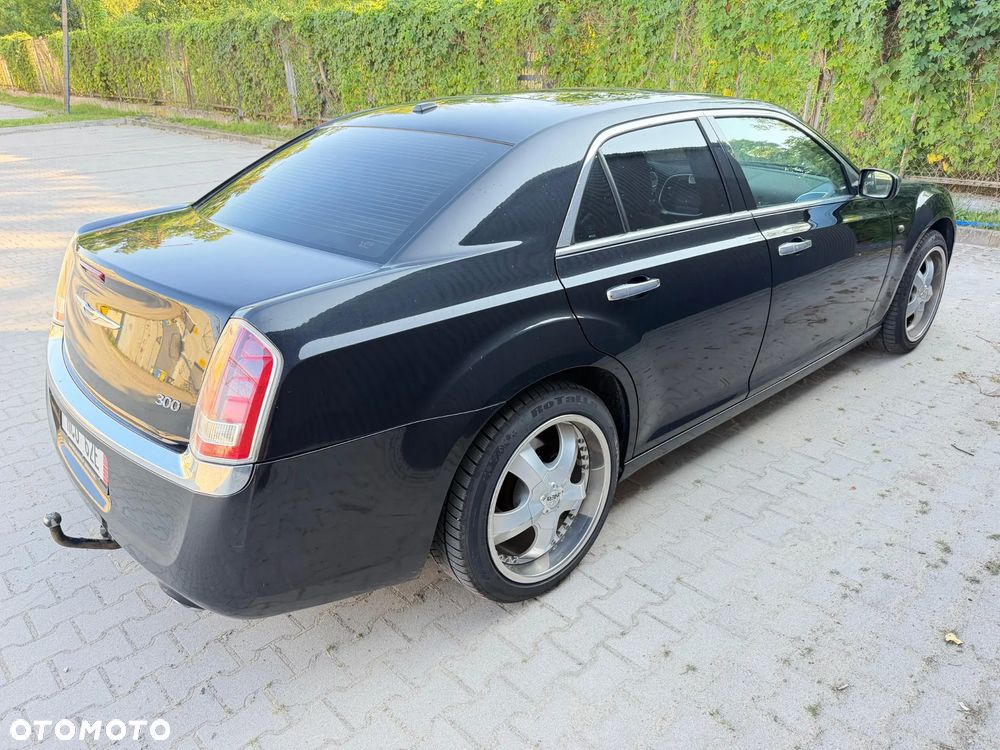 Chrysler 300 - 2