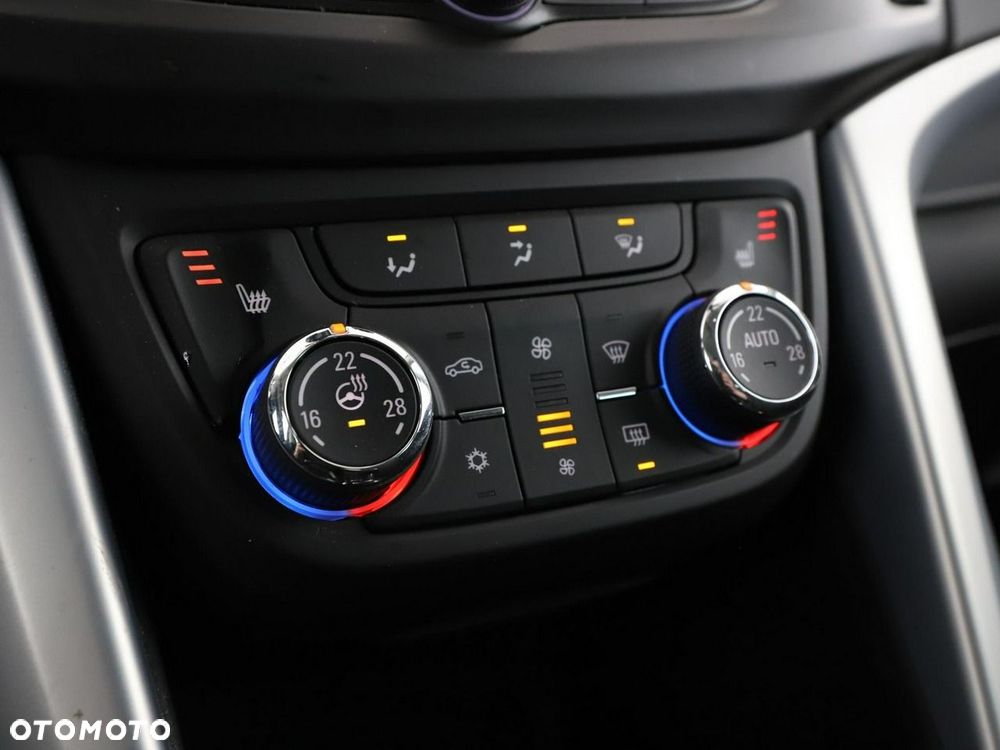 Opel Zafira 2.0 D (CDTI ecoFLEX) Start/Stop Business Innovation - 28