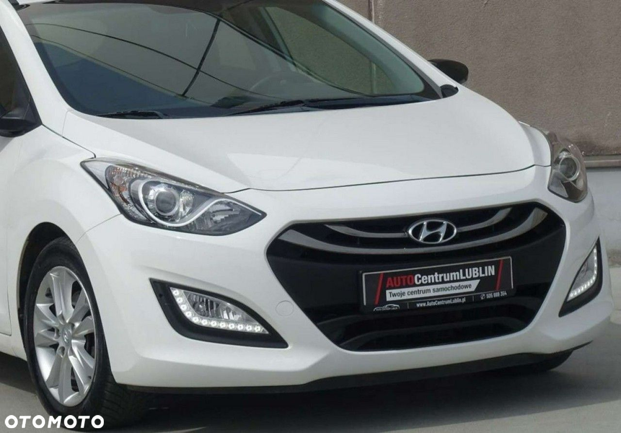 Hyundai i30 1.6 D GO - 3