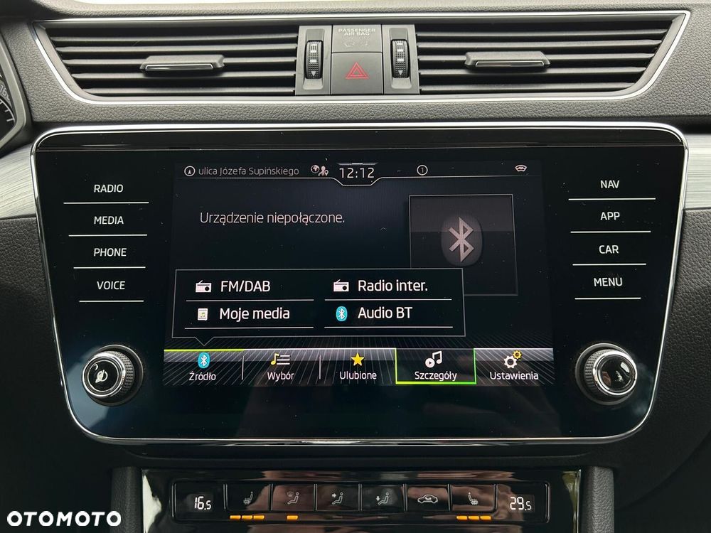 Skoda Superb 2.0 TSI Ambition DSG - 35