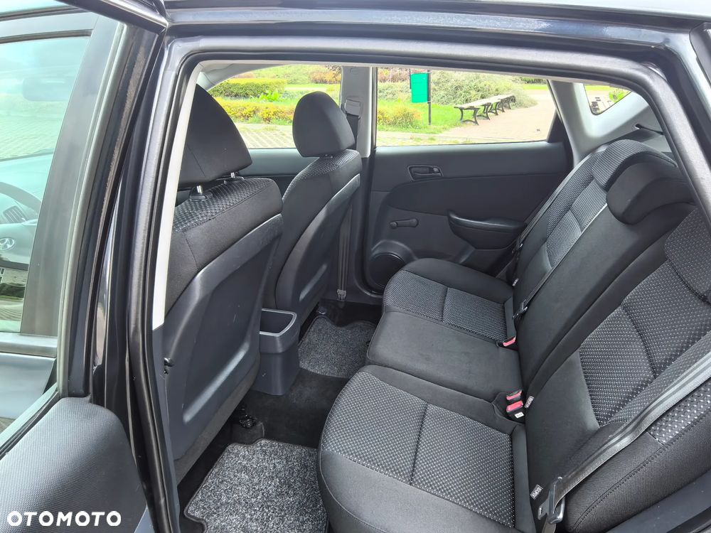 Hyundai i30 1.4 Edition Plus - 29