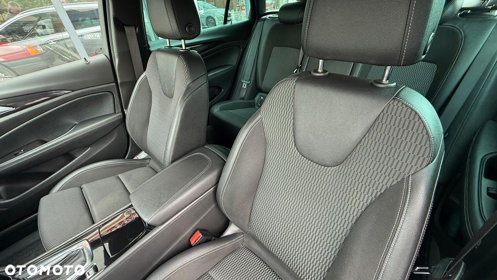Opel Insignia 2.0 CDTI Business Elegance S&S - 21