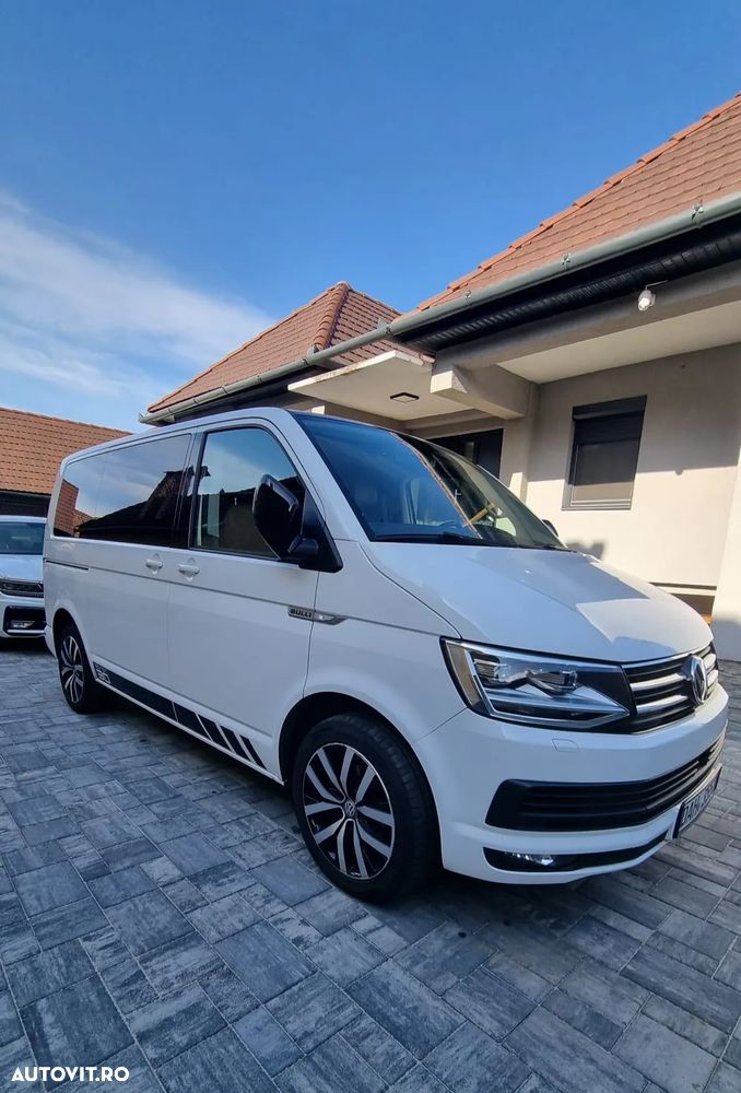 Volkswagen Multivan - 2