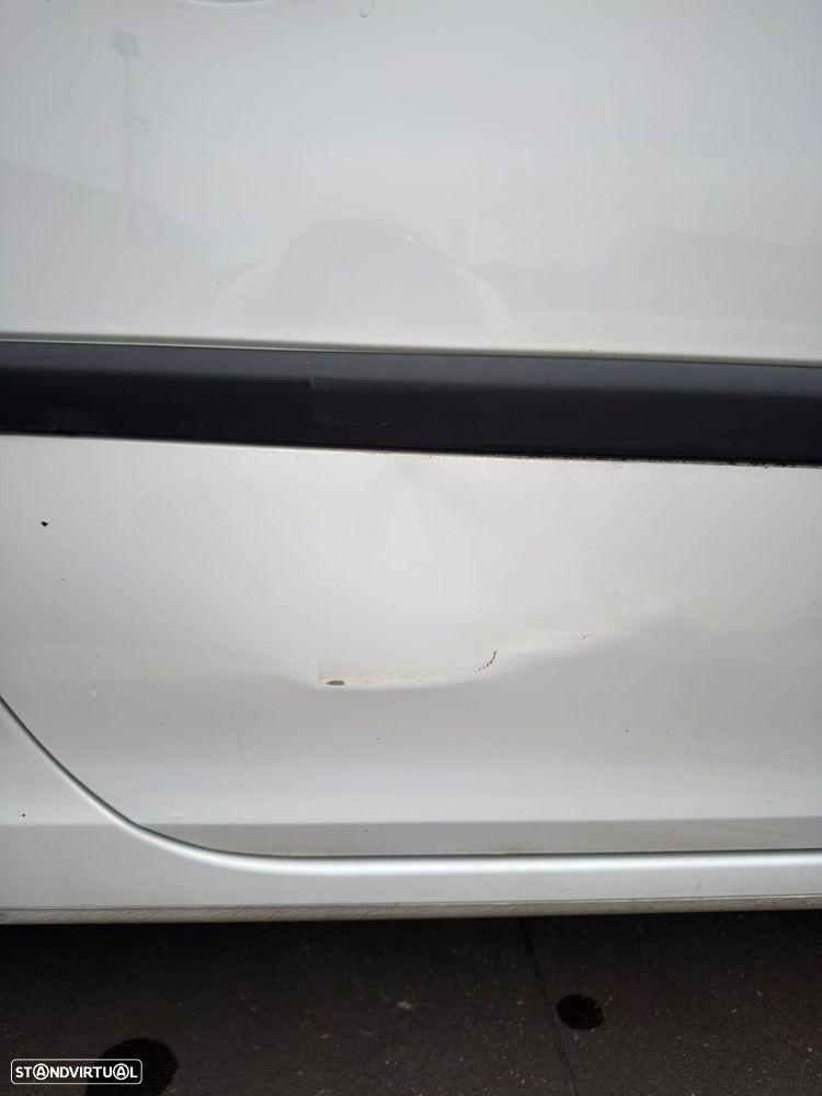 Renault Clio 1.5 dCi Confort - 15