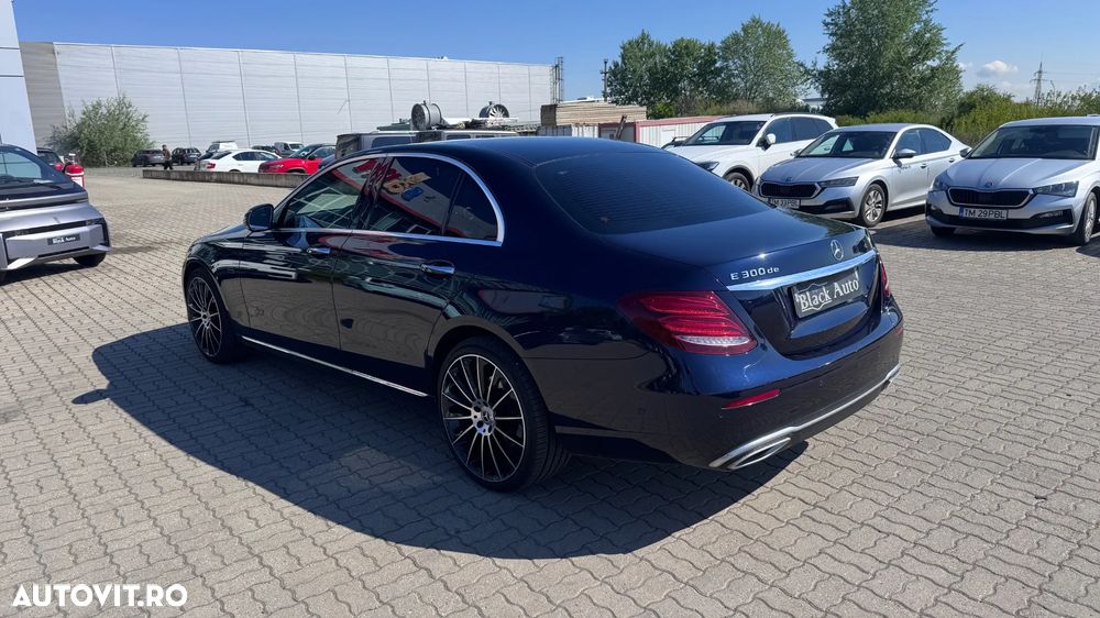 Mercedes-Benz E 300 Aut. - 3
