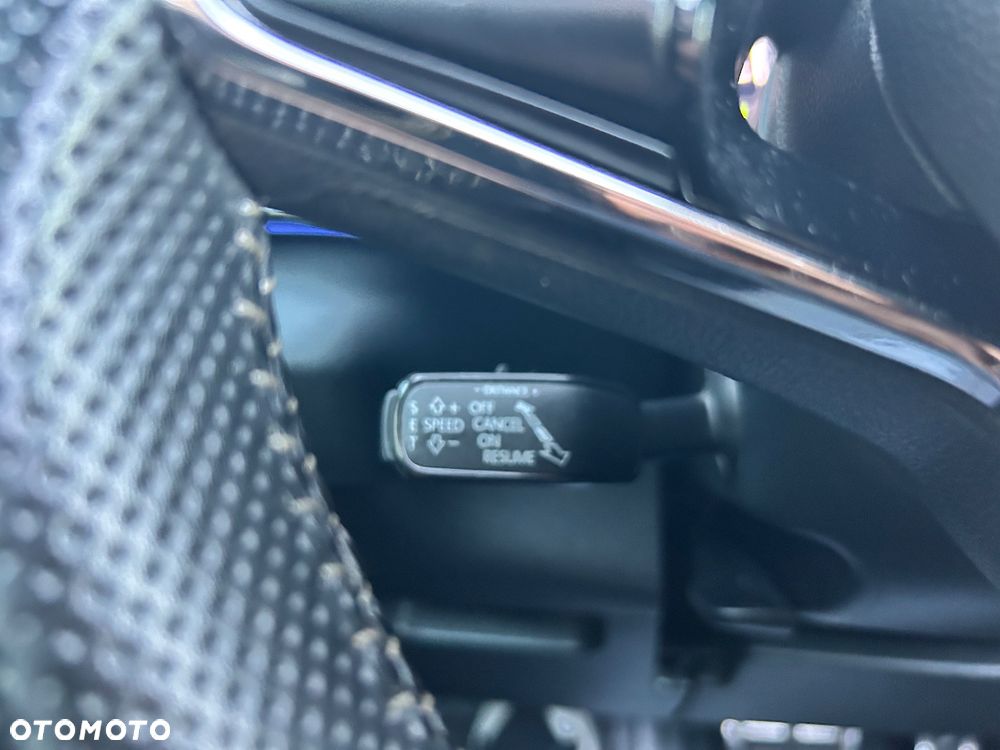 Skoda Karoq 1.5 TSI ACT 4x2 Sportline DSG - 20