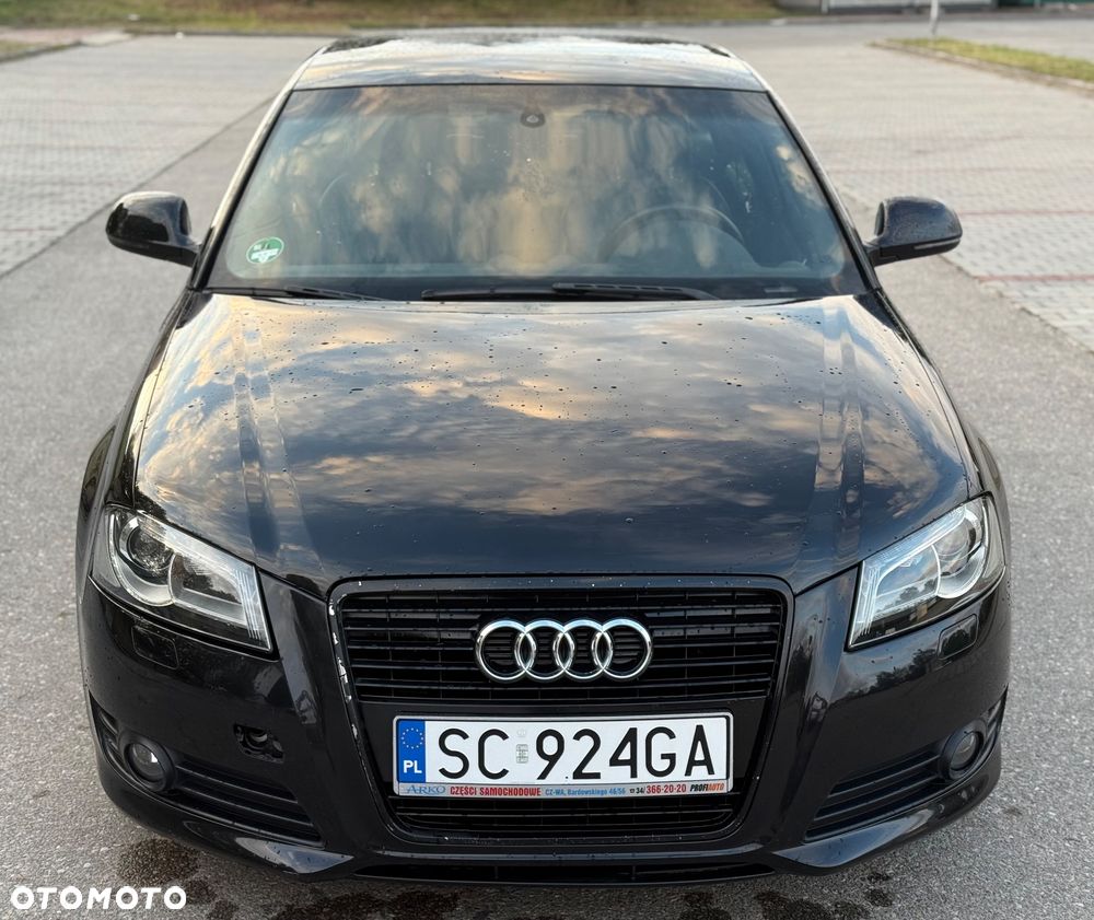 Audi A3 Sportback 2.0 TDI DPF S line Sportpaket plus - 2