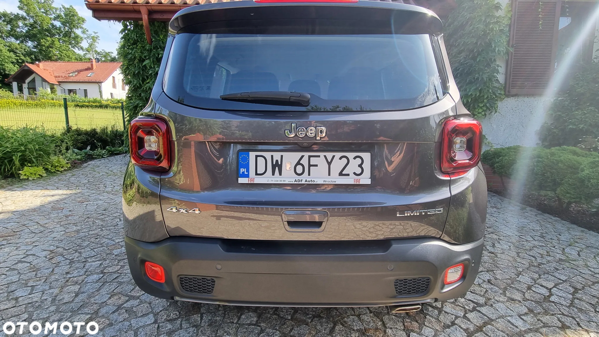 Jeep Renegade 1.3 GSE T4 Turbo Limited 4x4 S&S - 3