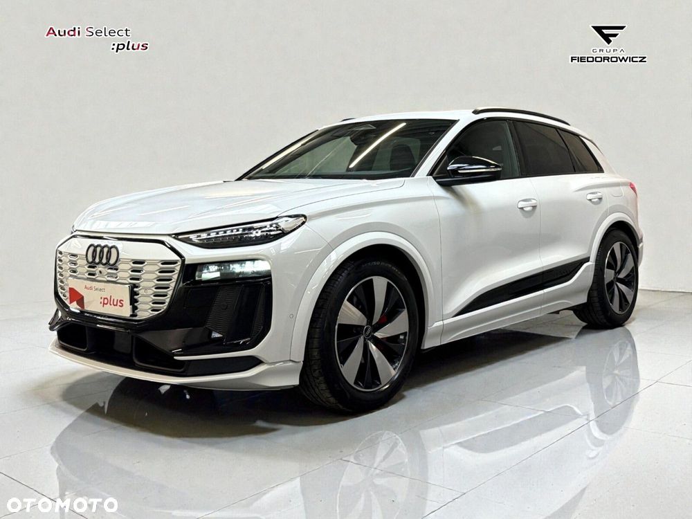 Audi Q6 e-tron - 2