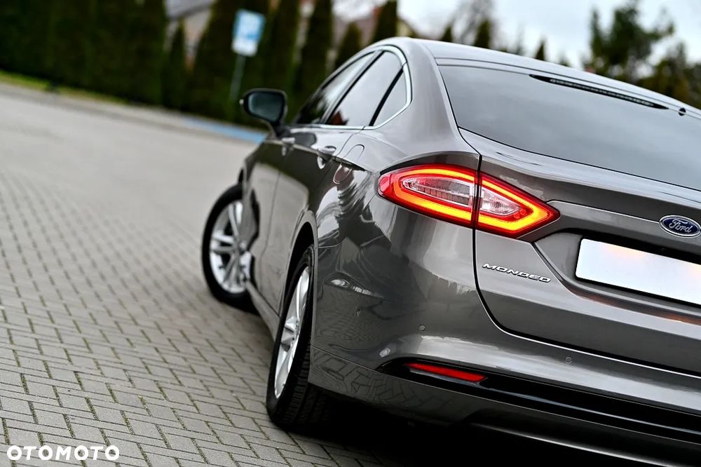 Ford Mondeo 2.0 TDCi Titanium - 11