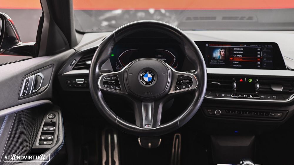 BMW 116 d Pack Desportivo M Auto - 33