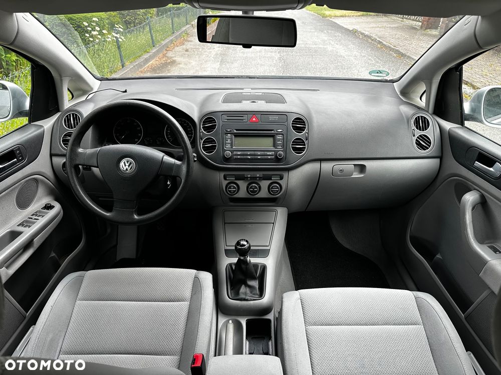 Volkswagen Golf Plus 1.6 FSI Comfortline - 7