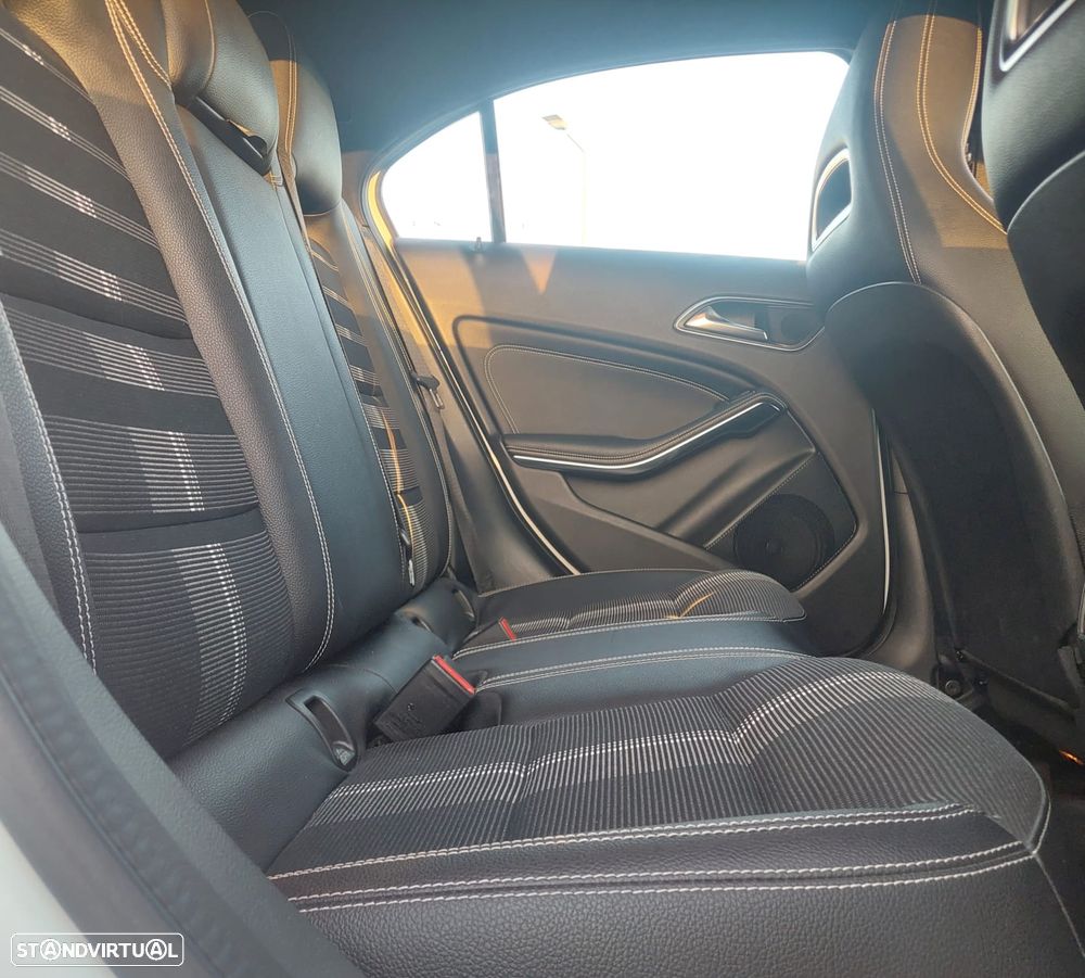 Mercedes-Benz A 180 d Aut. - 7