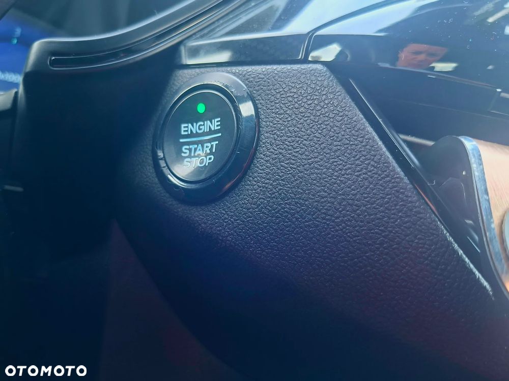 Ford Kuga 2.0 EcoBlue AWD ST-Line - 9