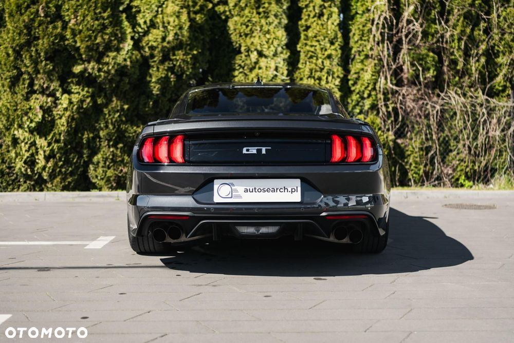 Ford Mustang - 6