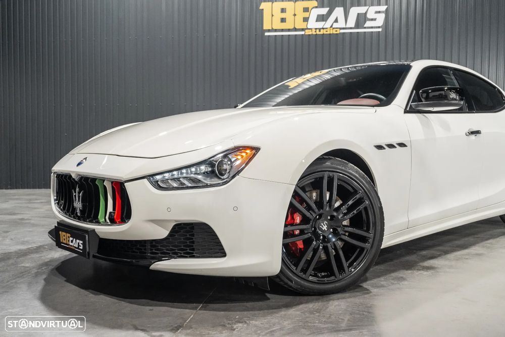 Maserati Ghibli 3.0 V6 - 34