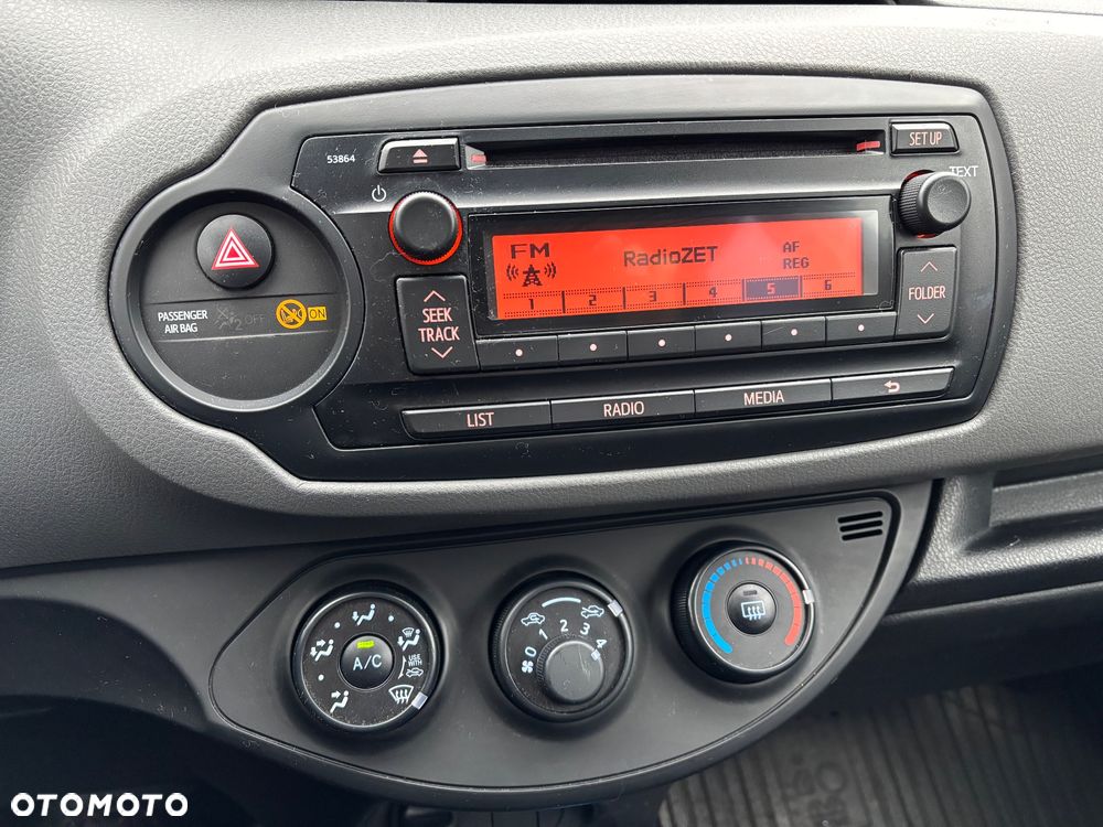 Toyota Yaris 1.0 VVT-i - 7