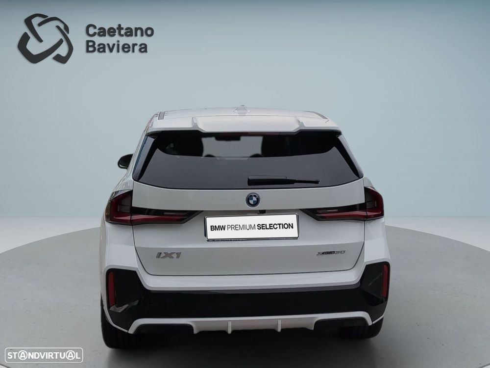 BMW iX1 xDrive30 Pack Desportivo M Pro - 7