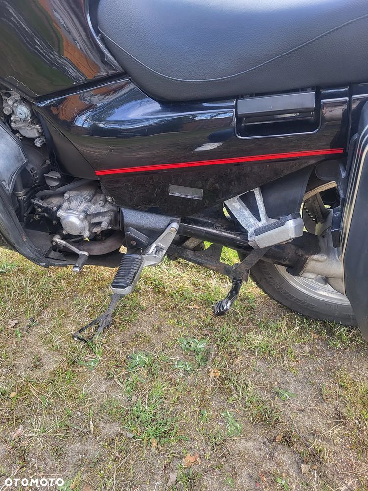 Kawasaki 1000 GTR - 6