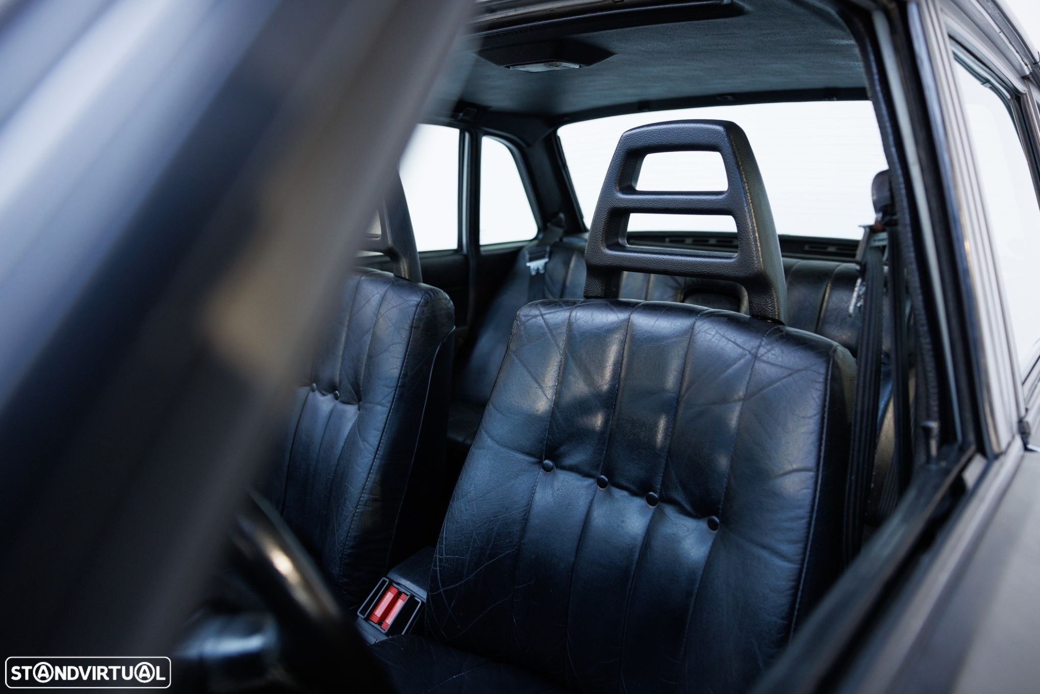 Volvo 244 - 26