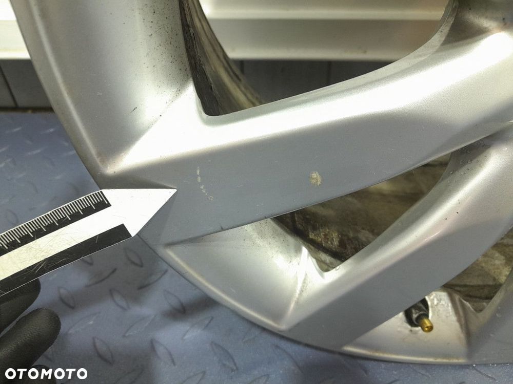 AUDI A6 C5 FELGI ALUMINIOWE 8JX17 5X112 ET 47 8K0601025C - 8