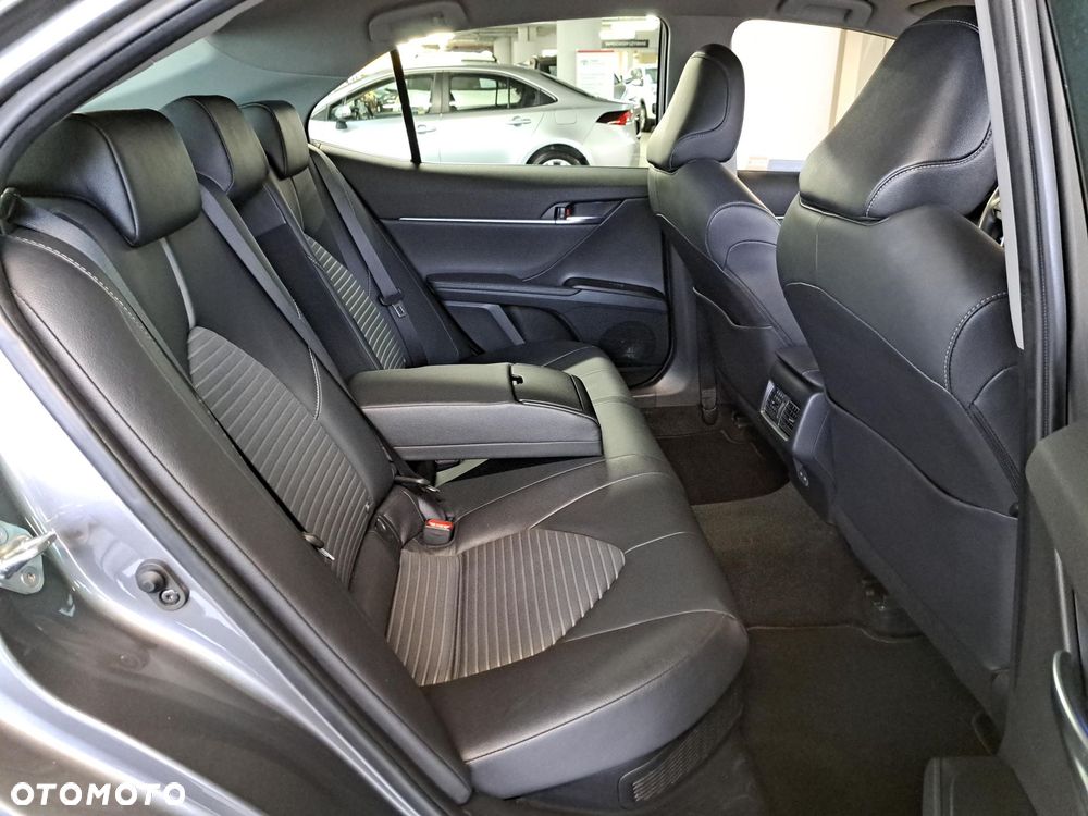 Toyota Camry 2.5 Hybrid Prestige CVT - 15