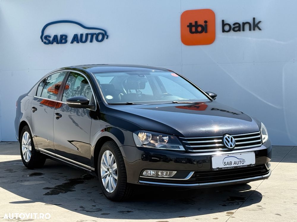 Volkswagen Passat 2.0 TDI DSG BlueMotion Technology Comfortline - 4