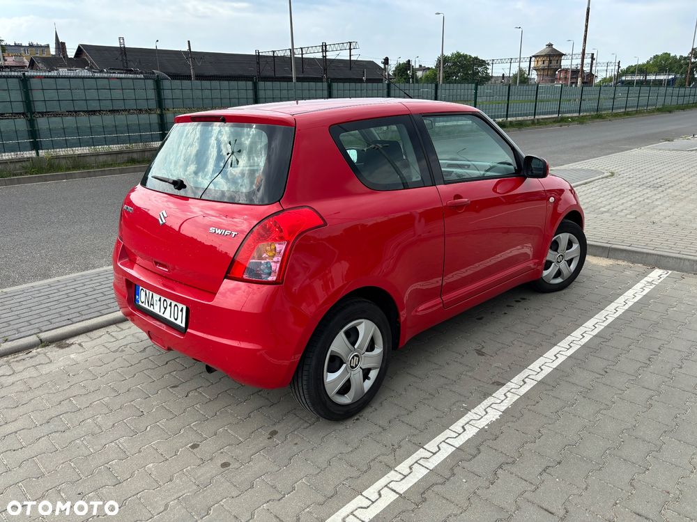 Suzuki Swift 1.3 Comfort - 5