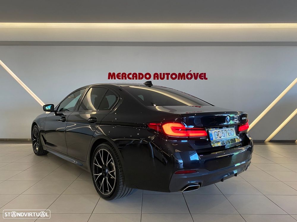 BMW 530 e Pack M - 2