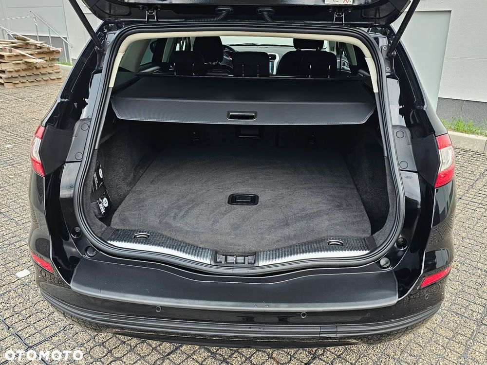 Ford Mondeo 2.0 TDCi STart-Stopp Titanium - 21