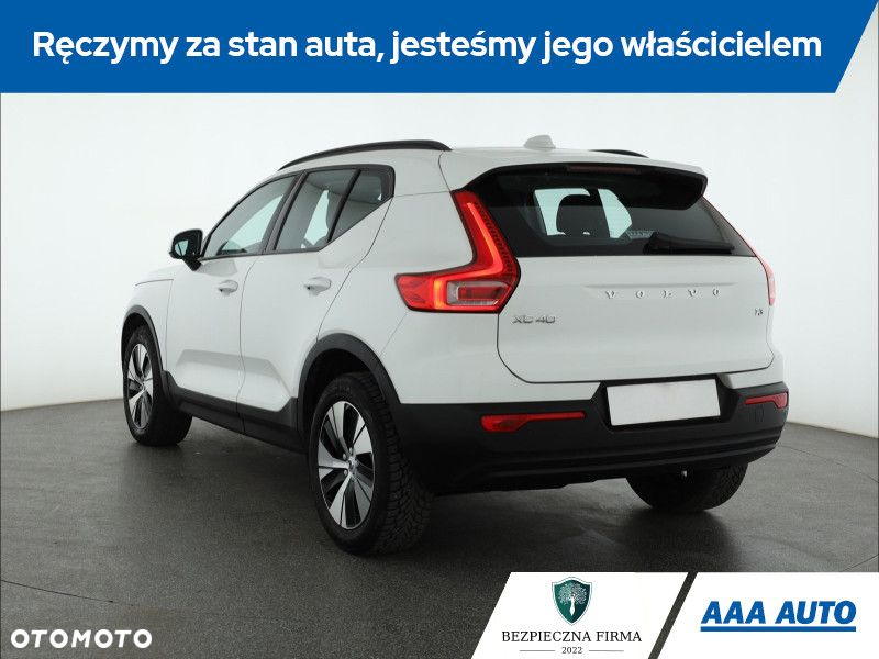 Volvo XC 40 - 5