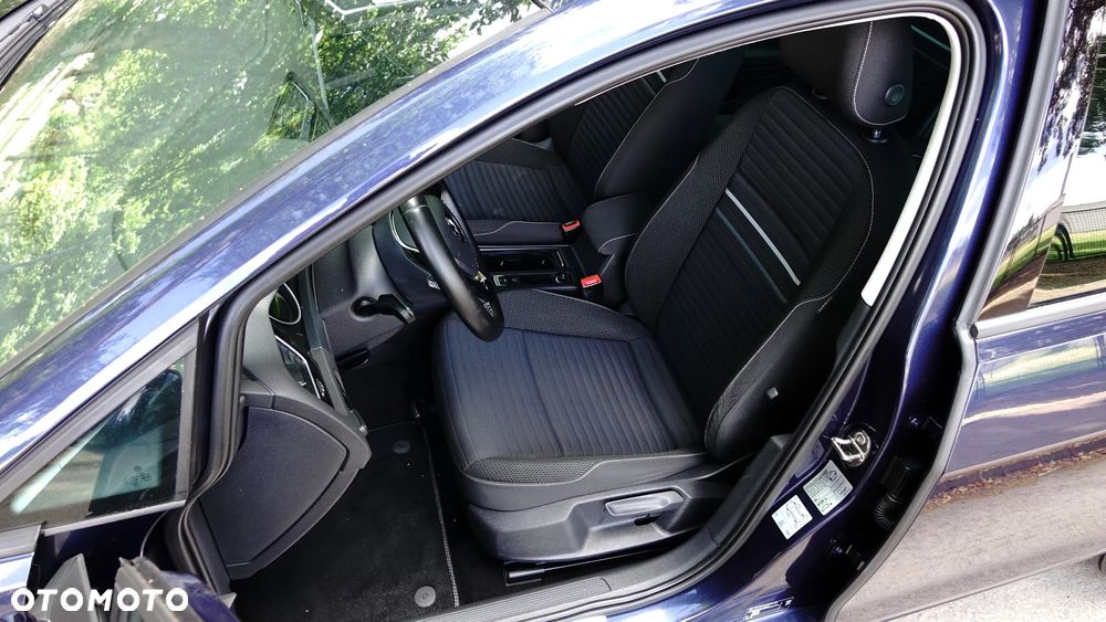 Volkswagen Golf - 7