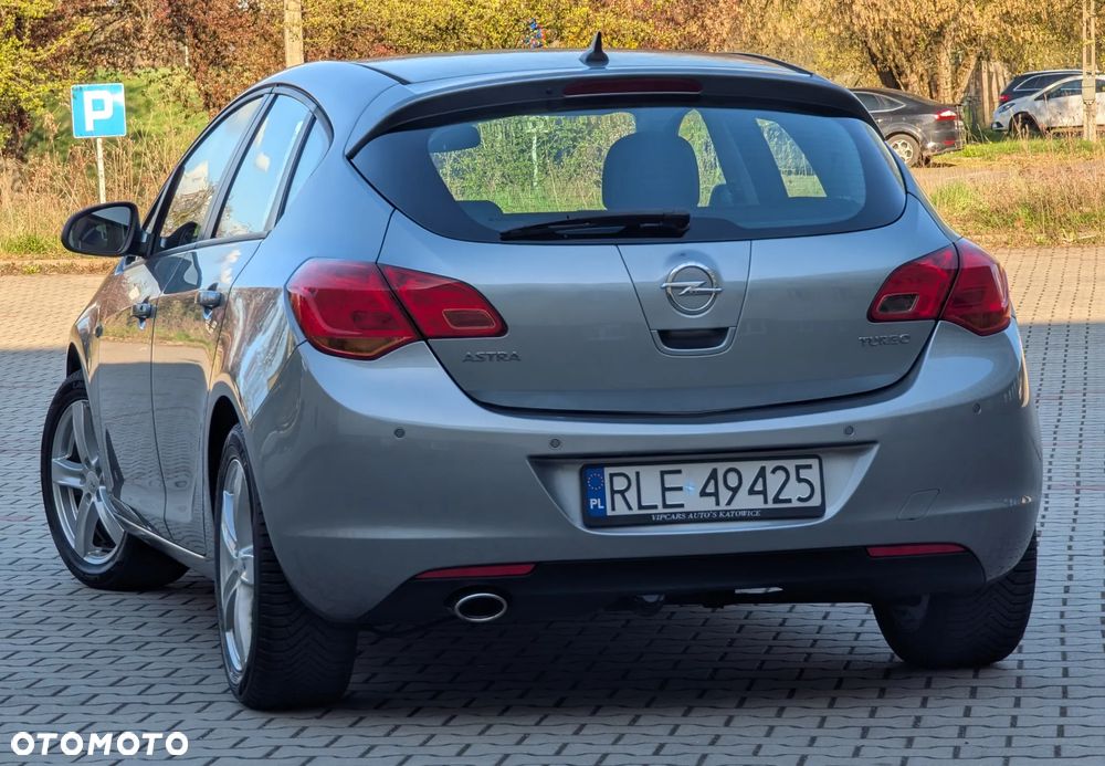 Opel Astra 1.4 T Sport - 19