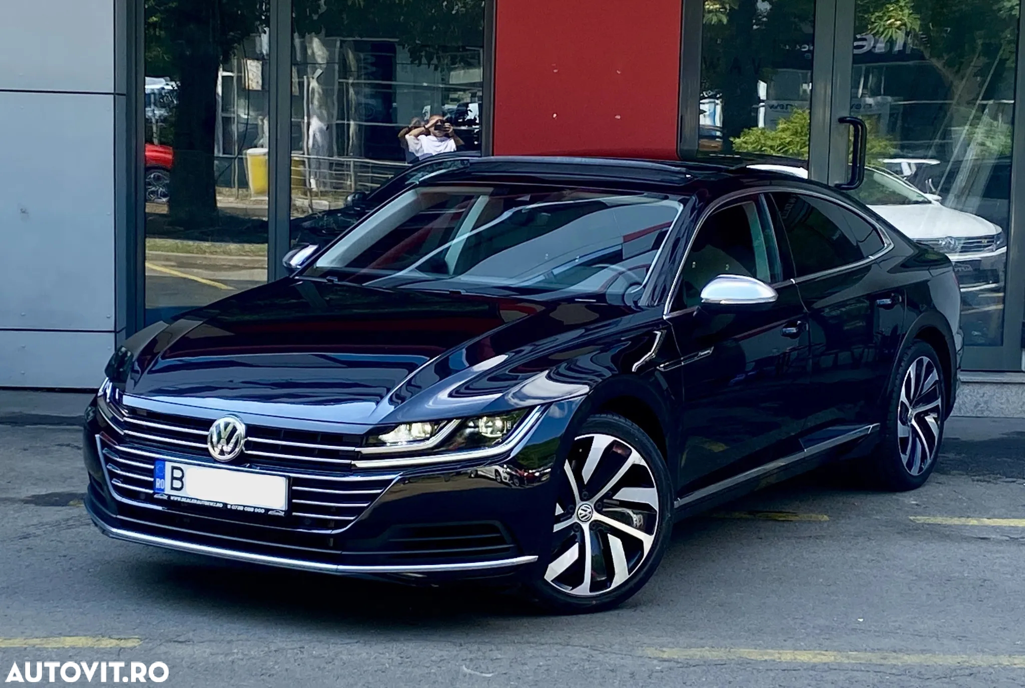 Volkswagen ARTEON 2.0 TDI SCR 4Motion DSG Elegance - 3